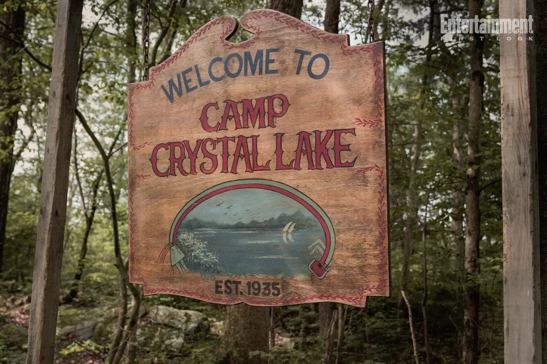 Schild am Eingang des Camp Crystal Lake